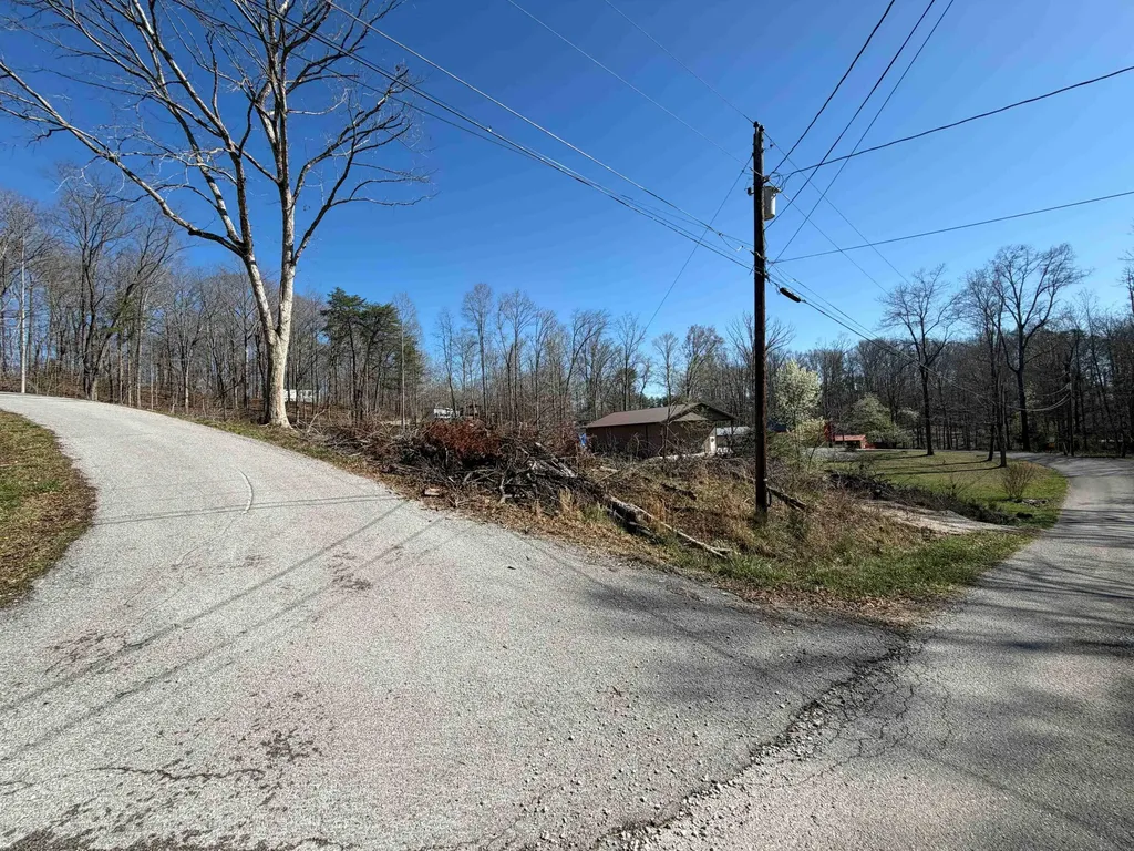 201 Hill Drive Monticello KY 42633
