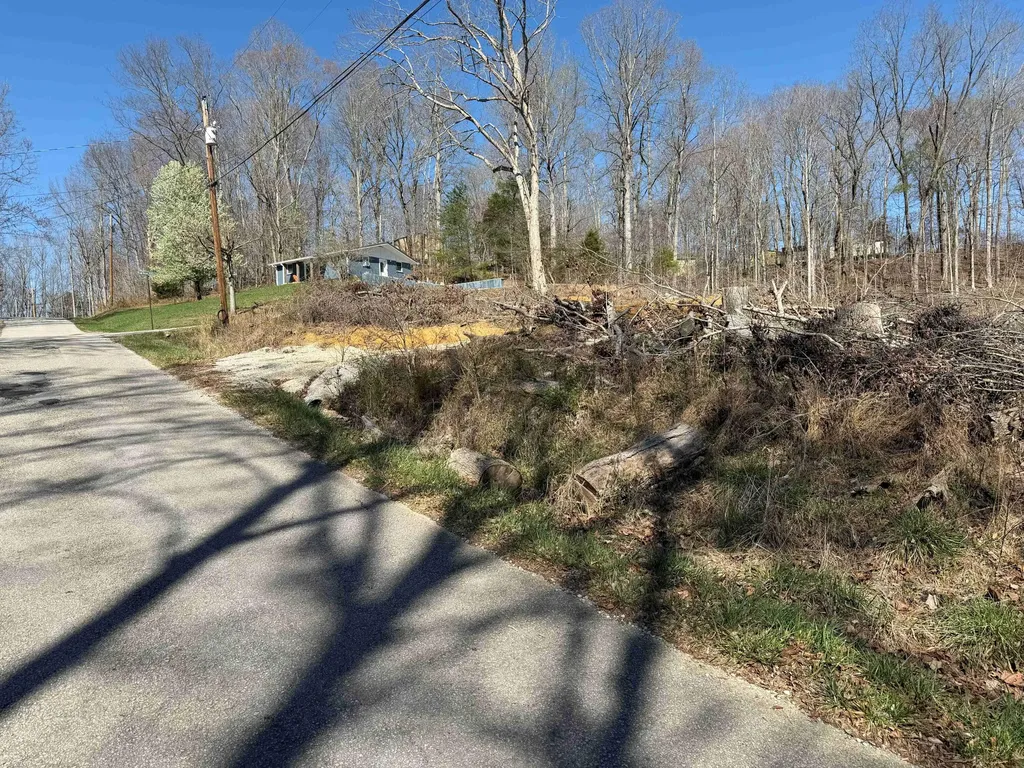 201 Hill Drive Monticello KY 42633