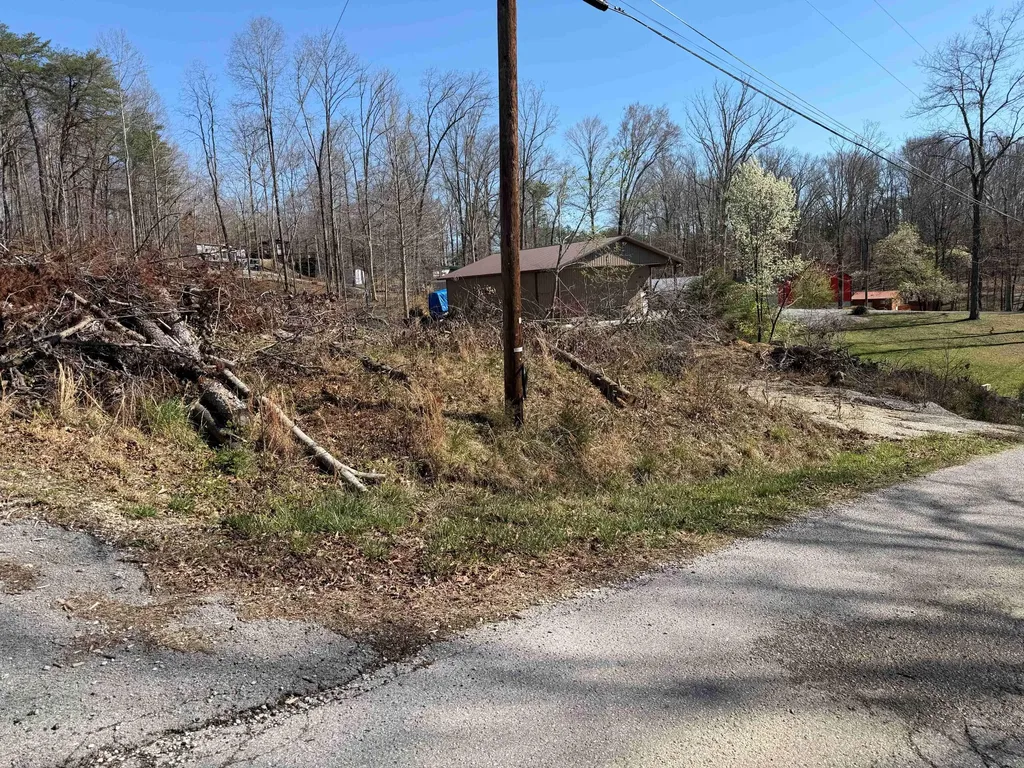 201 Hill Drive Monticello KY 42633