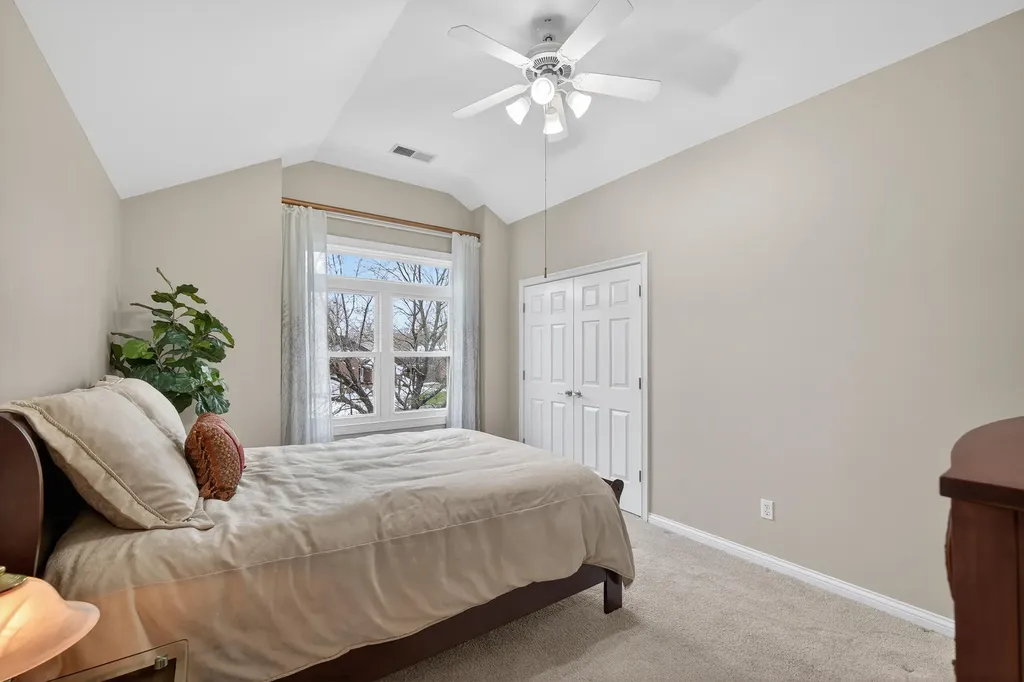 2605 Mccaw Court Lexington KY 40513
