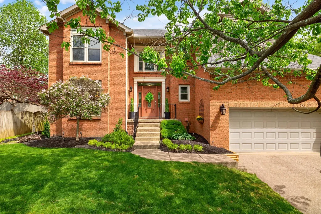 2605 Mccaw Court Lexington KY 40513