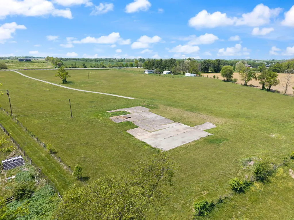 4010 Harrodsburg Road Danville KY 40422