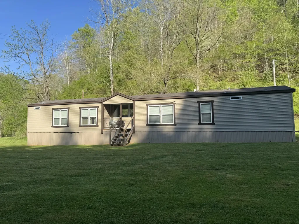 97 Buzzard Fork Road Jackson KY 41339