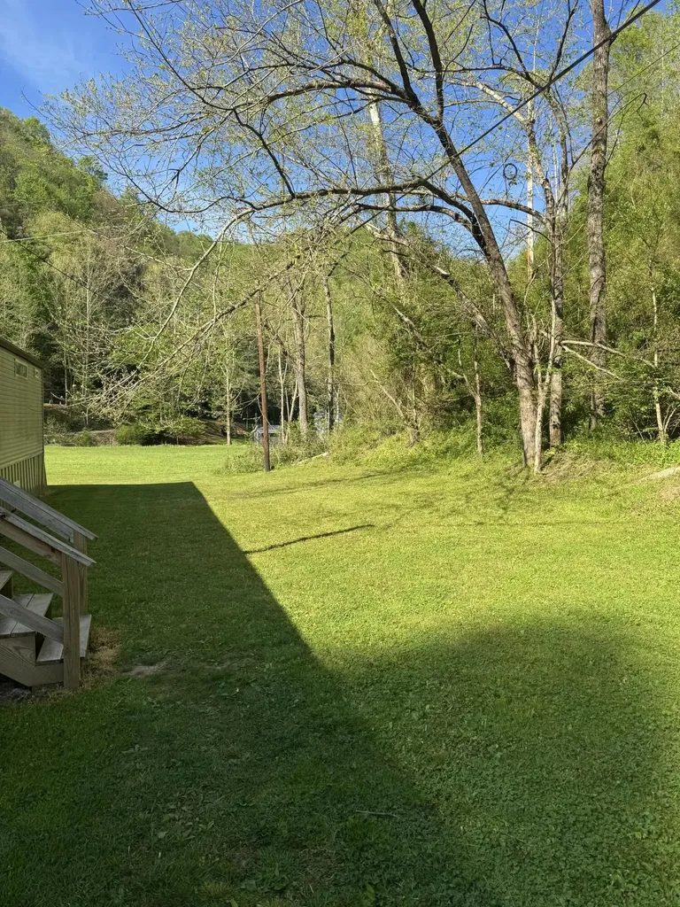 97 Buzzard Fork Road Jackson KY 41339