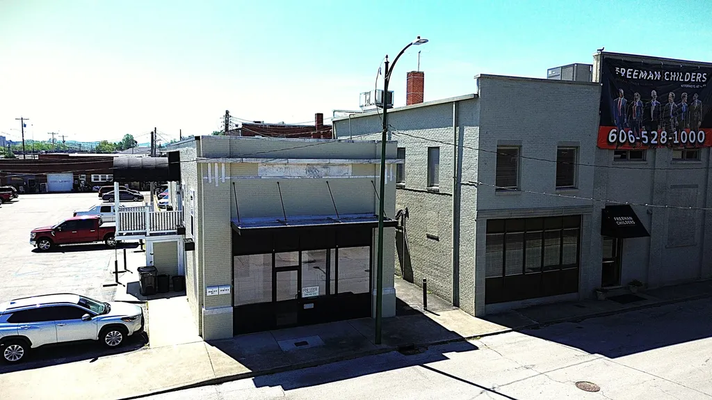 107 E 1st Street Corbin KY 40701