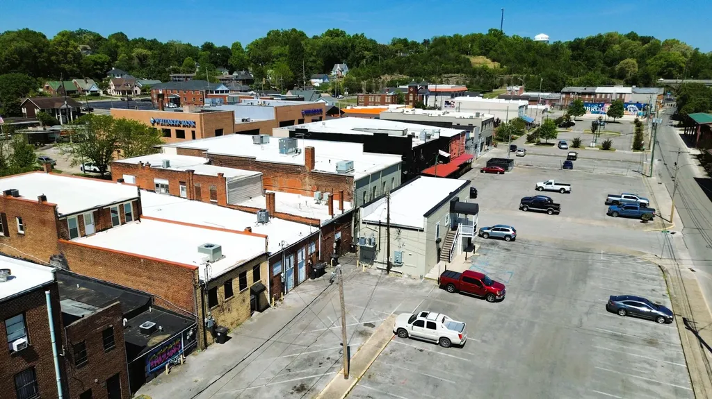 107 E 1st Street Corbin KY 40701
