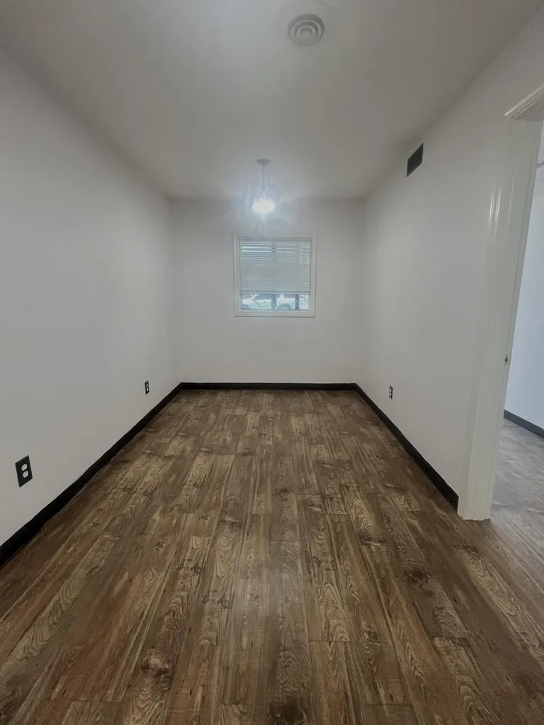 107 E 1st Street Corbin KY 40701
