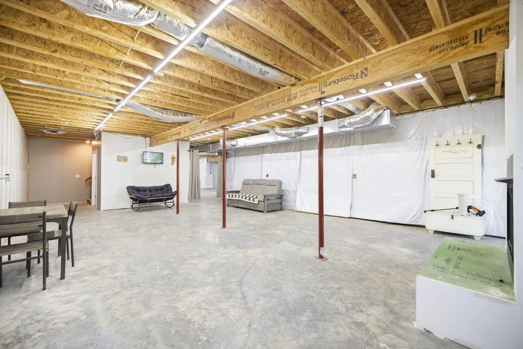 165 Dory Drive Salvisa KY 40372