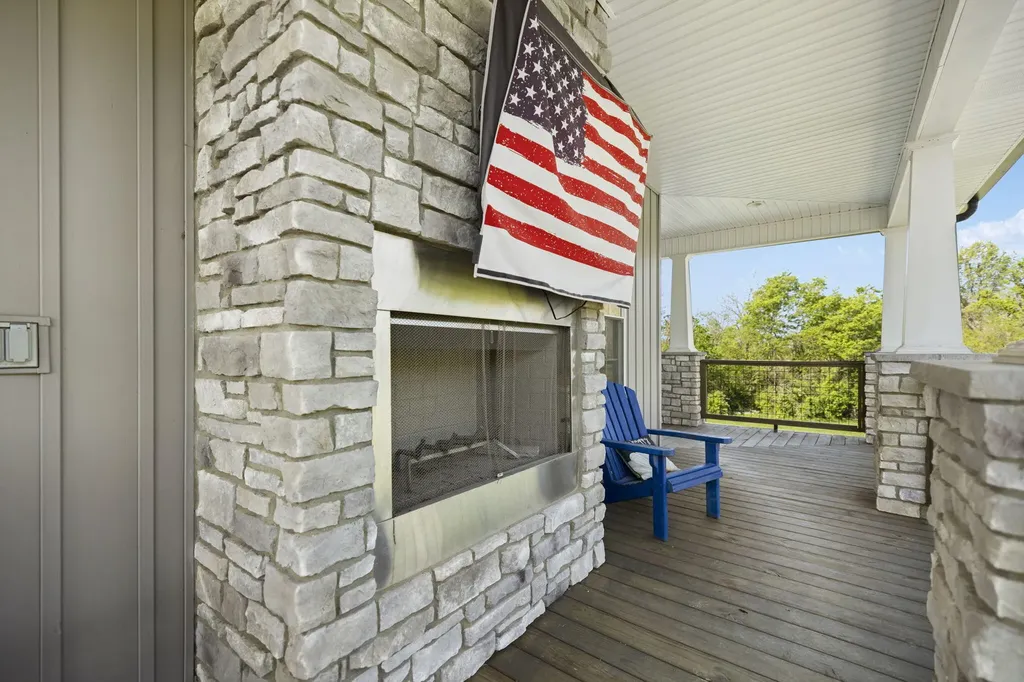 165 Dory Drive Salvisa KY 40372