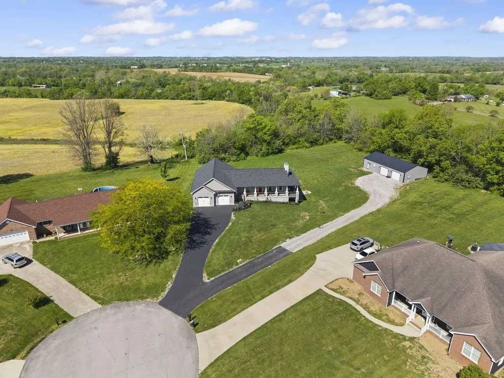 165 Dory Drive Salvisa KY 40372