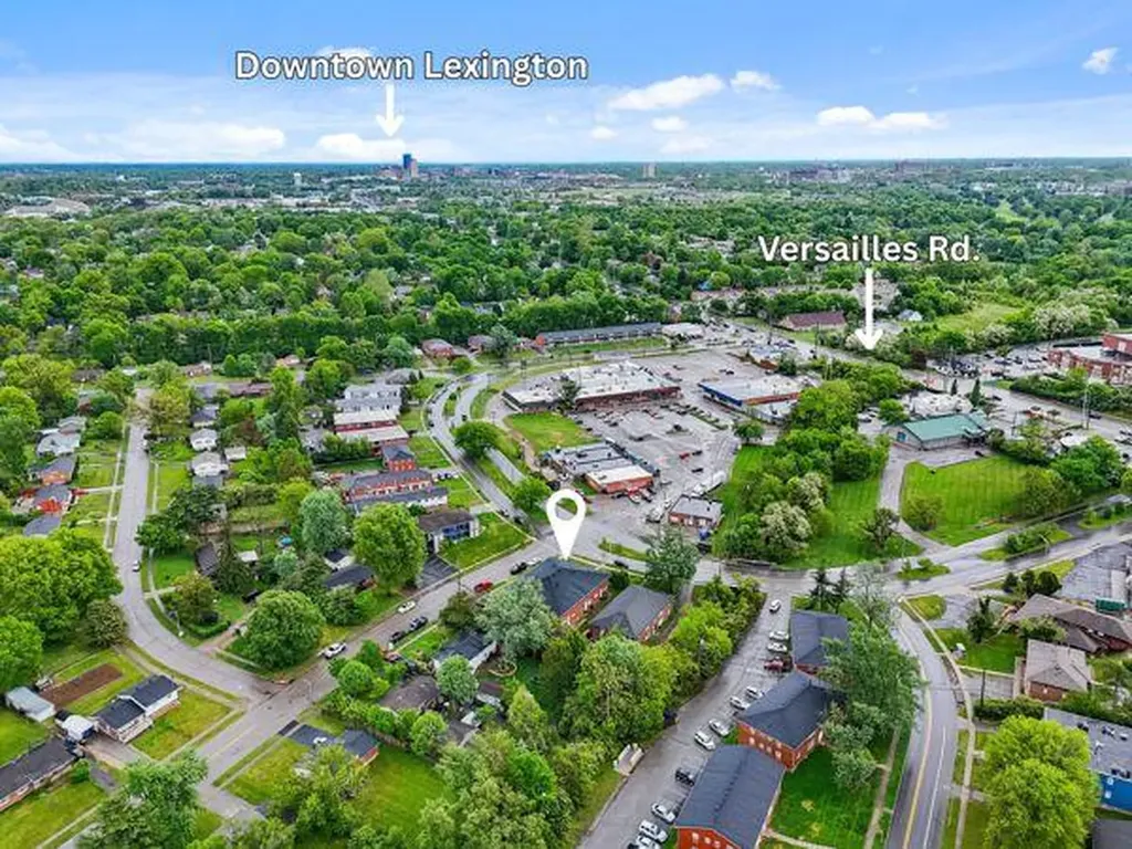 1921 Oxford Circle Lexington KY 40504