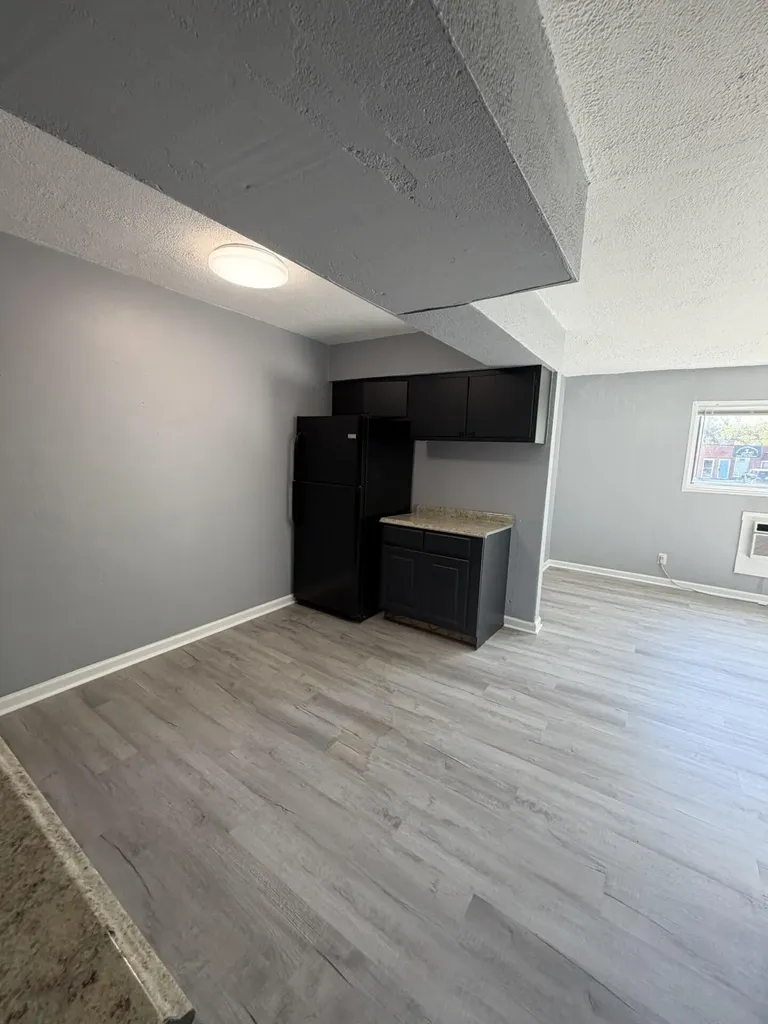 1921 Oxford Circle Lexington KY 40504