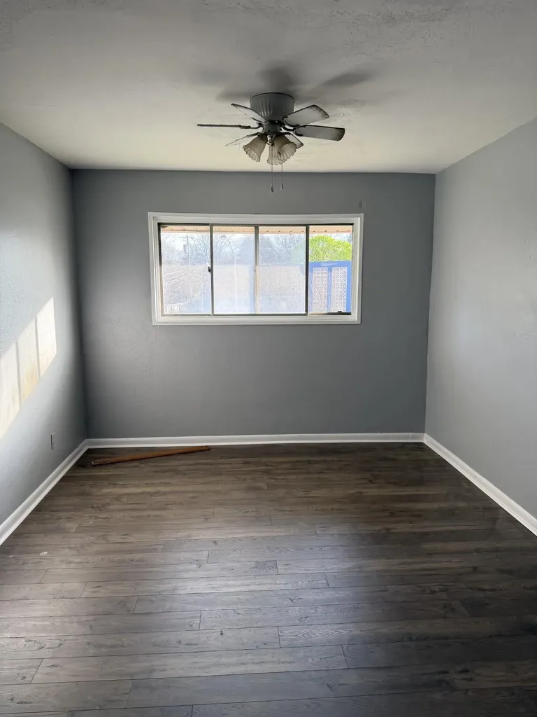 1921 Oxford Circle Lexington KY 40504