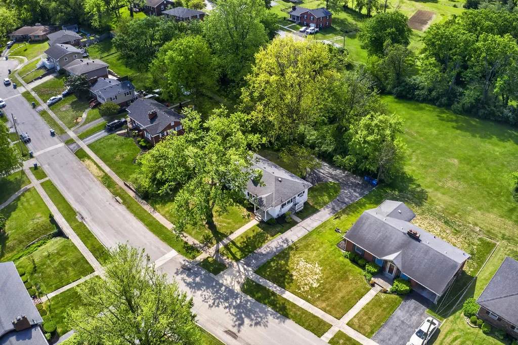 316 Dixie Manor Harrodsburg KY 40330