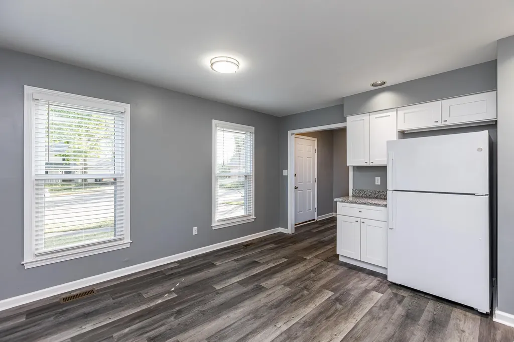 1709 Oak Place Court Lexington KY 40515