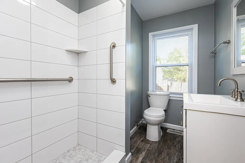 1709 Oak Place Court Lexington KY 40515