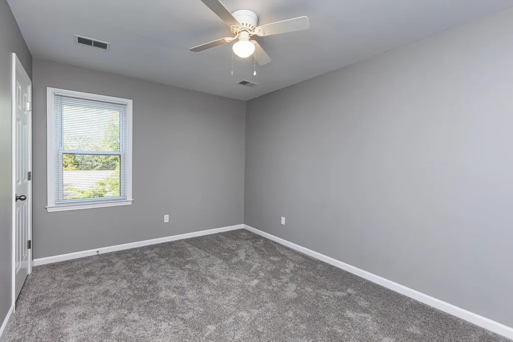 1709 Oak Place Court Lexington KY 40515