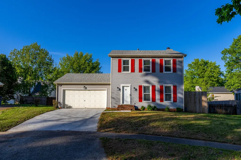 1709 Oak Place Court Lexington KY 40515