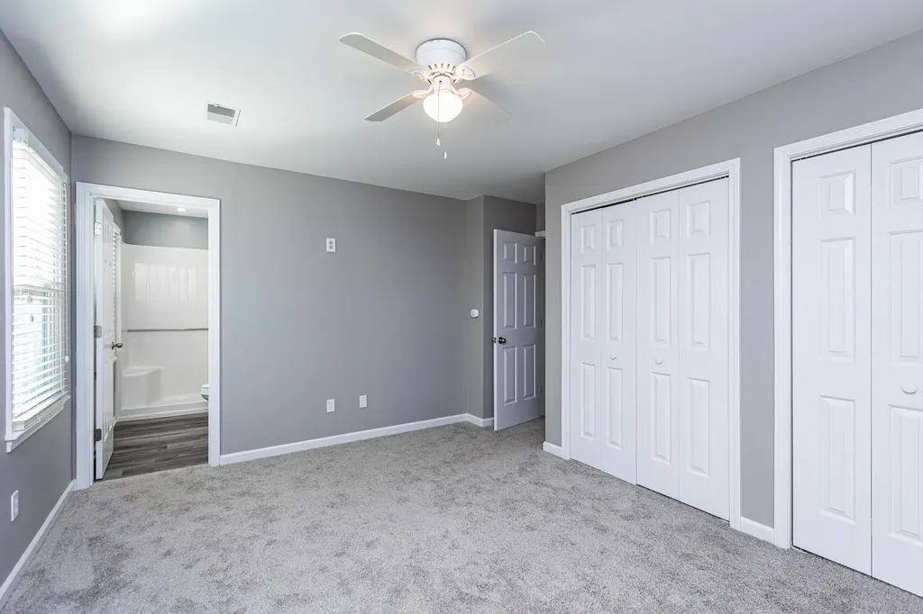 1709 Oak Place Court Lexington KY 40515