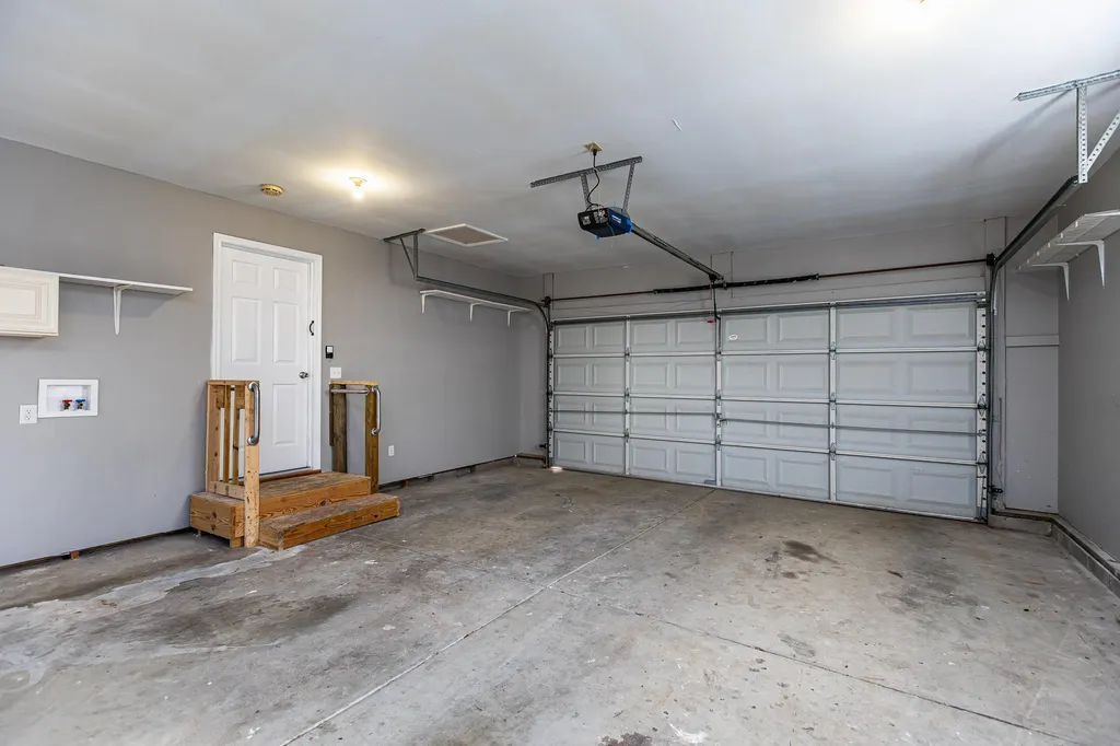 1709 Oak Place Court Lexington KY 40515
