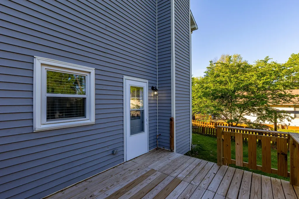1709 Oak Place Court Lexington KY 40515