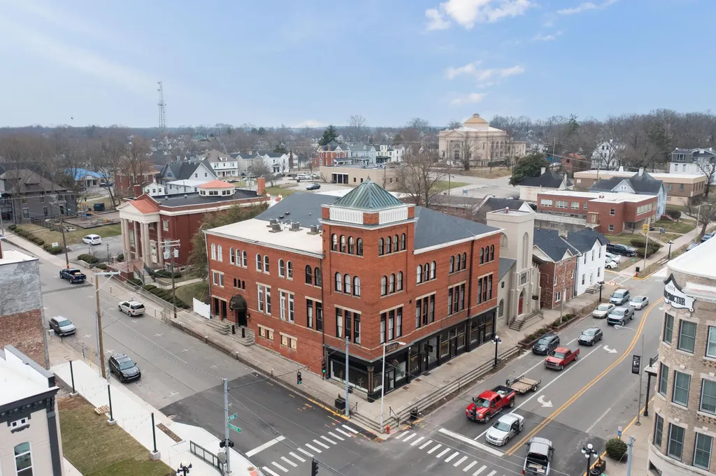 101 S Main Street Winchester KY 40391