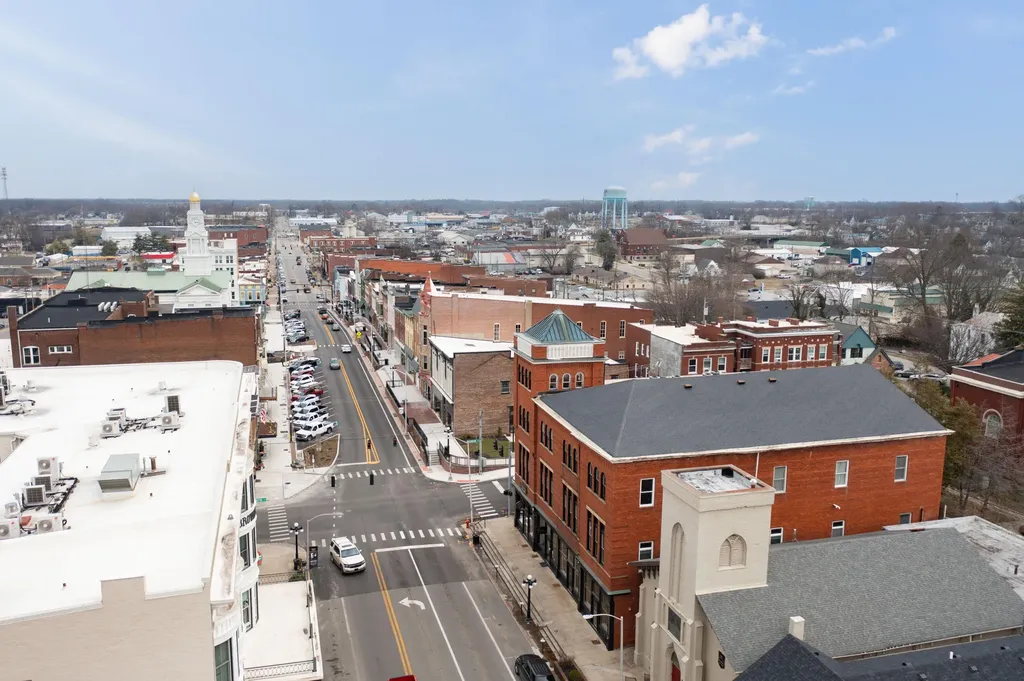 101 S Main Street Winchester KY 40391