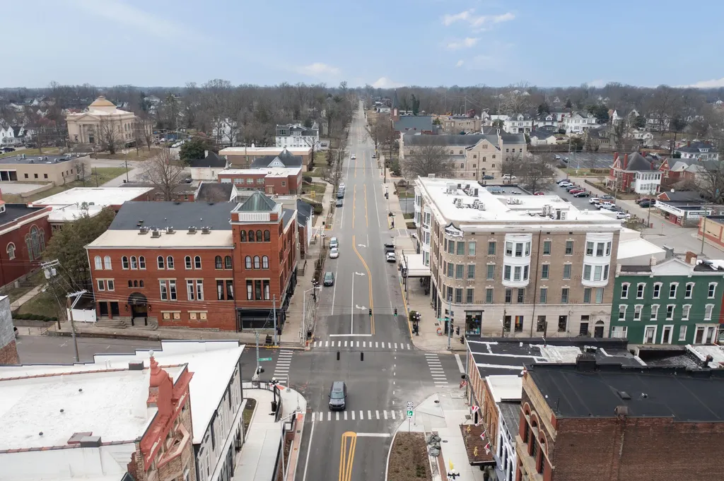 101 S Main Street Winchester KY 40391