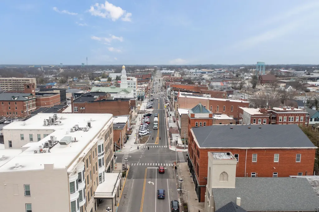 101 S Main Street Winchester KY 40391