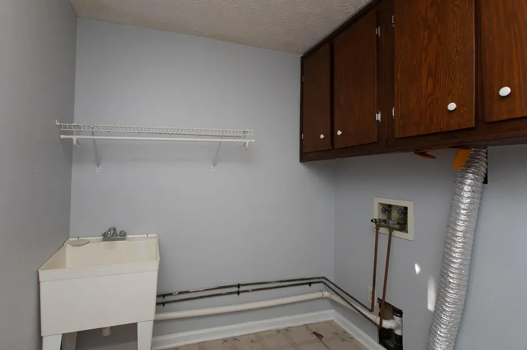 3209 Chesterfield Circle Lexington KY 40517