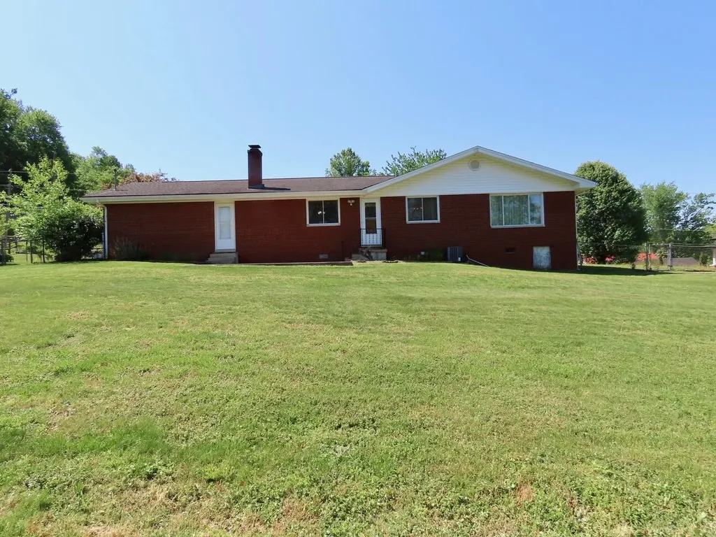 912 Barbourville Street Corbin KY 40701
