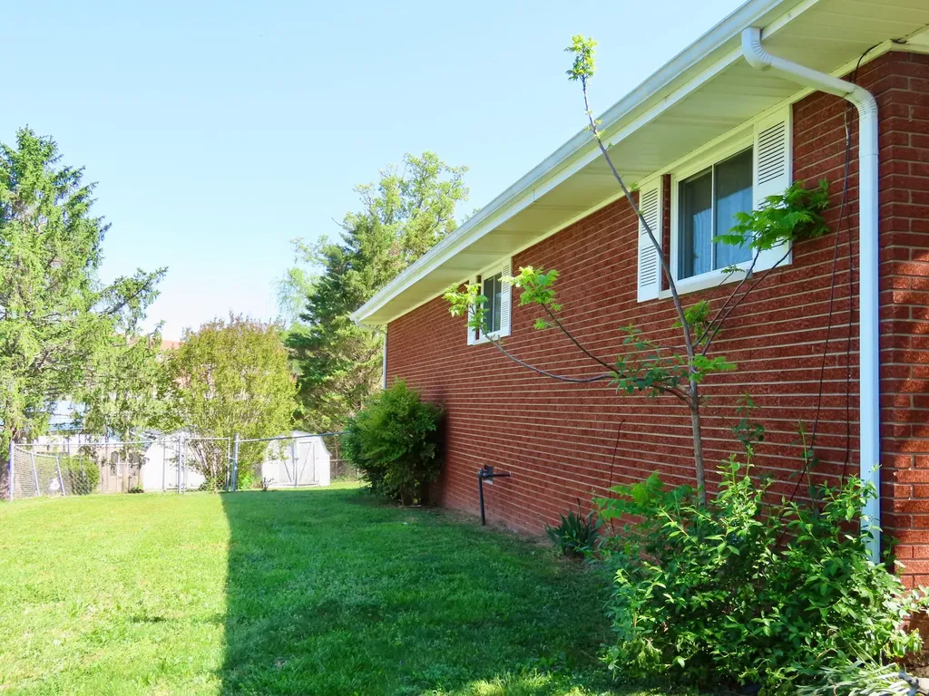 912 Barbourville Street Corbin KY 40701
