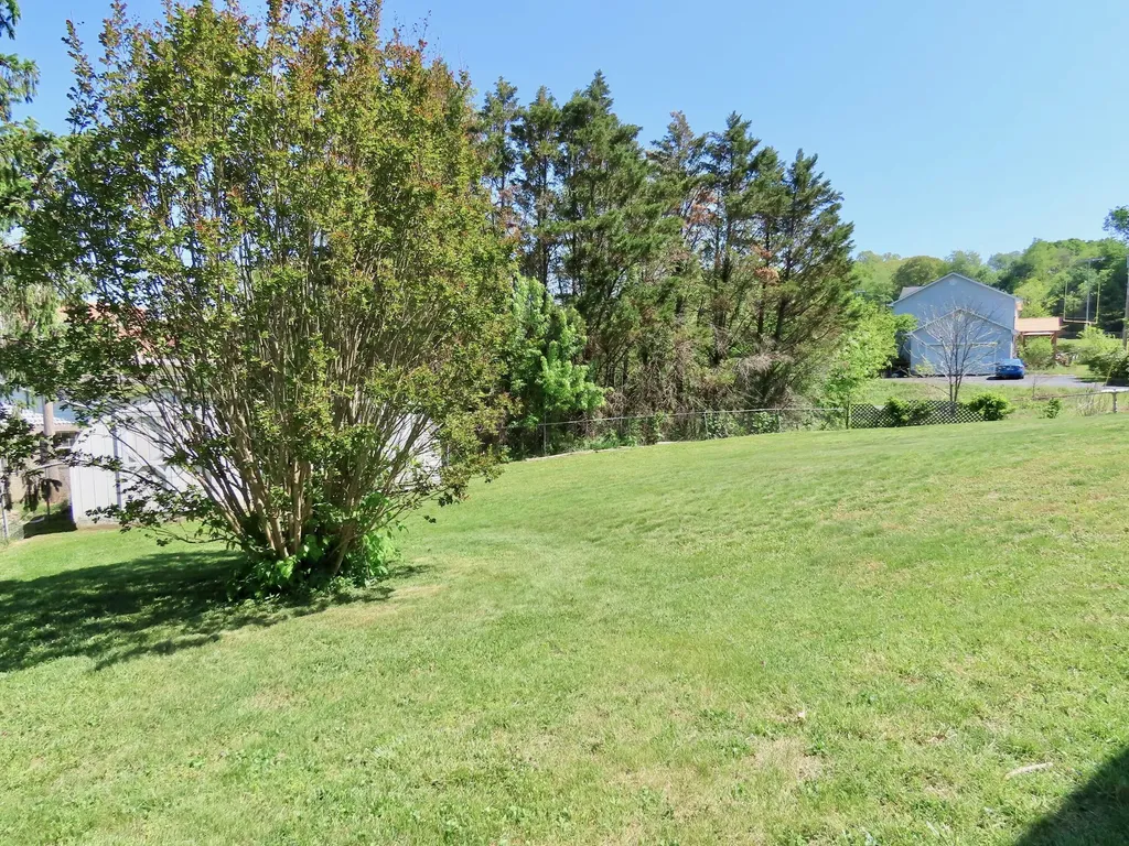 912 Barbourville Street Corbin KY 40701