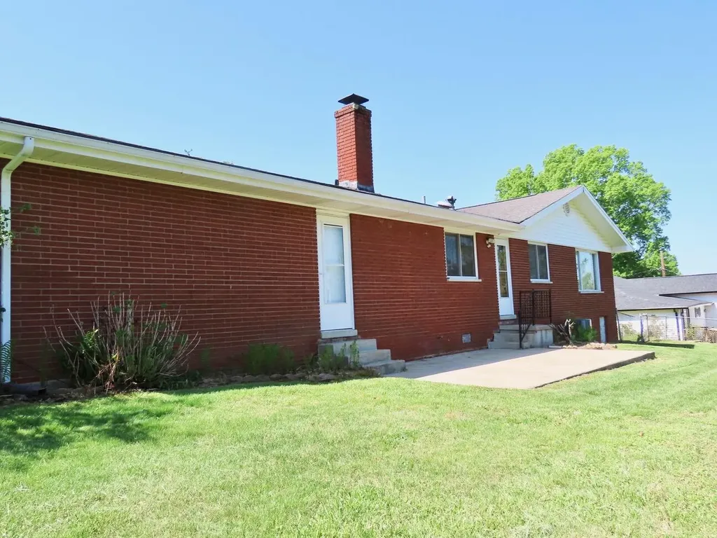 912 Barbourville Street Corbin KY 40701