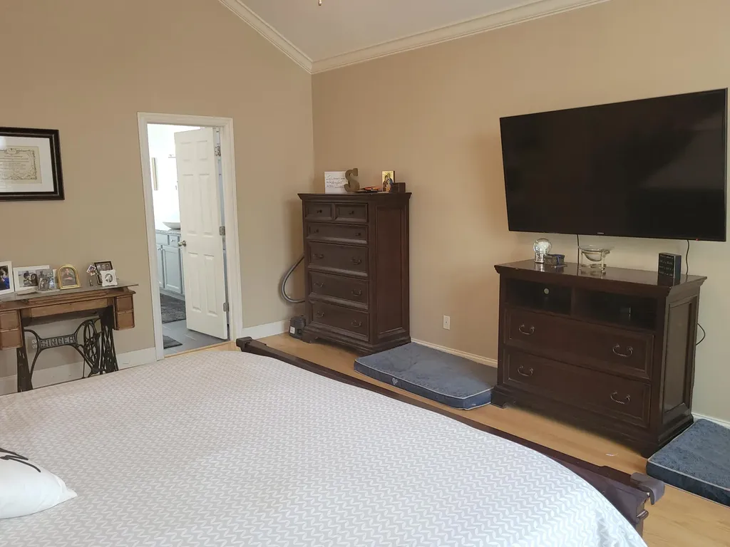 357 S Hill Road Versailles KY 40383