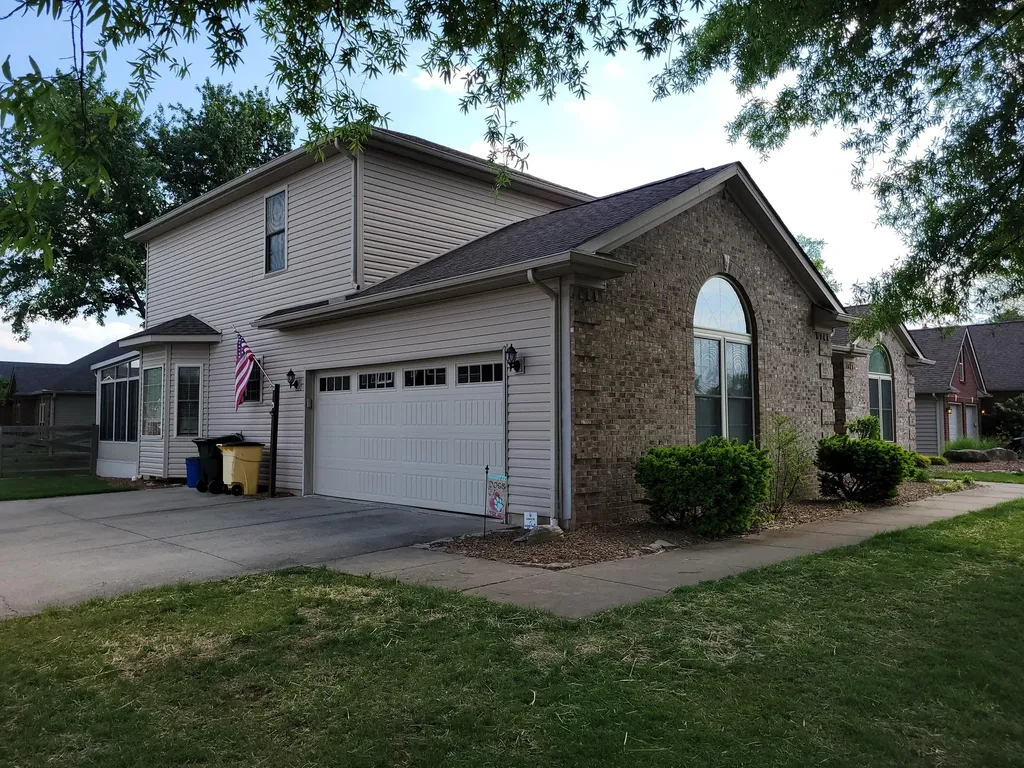 357 S Hill Road Versailles KY 40383
