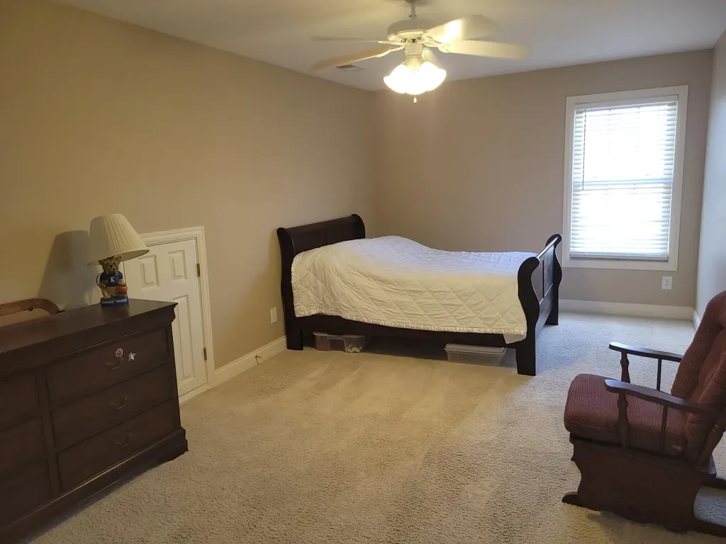 357 S Hill Road Versailles KY 40383