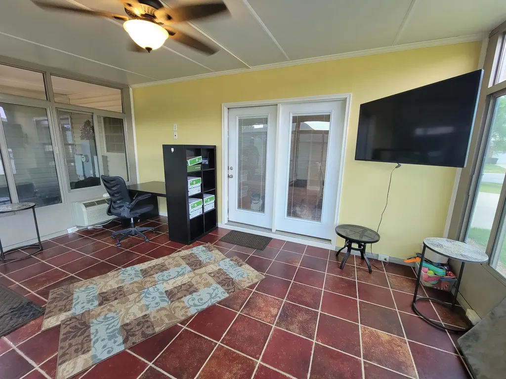 357 S Hill Road Versailles KY 40383