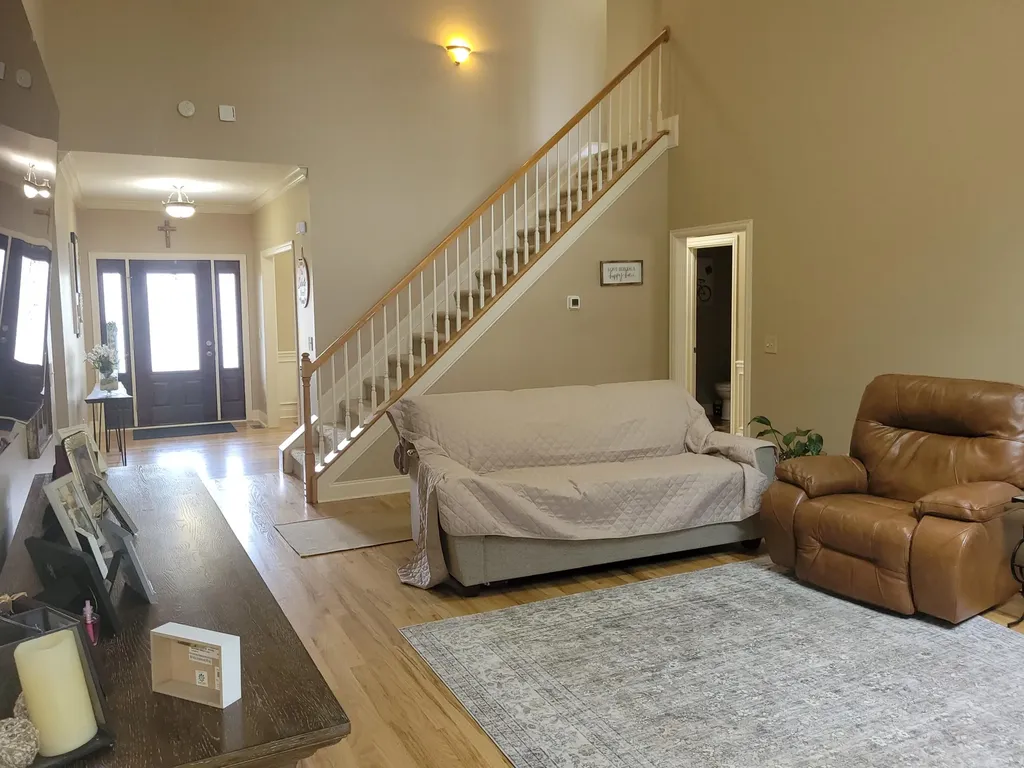 357 S Hill Road Versailles KY 40383