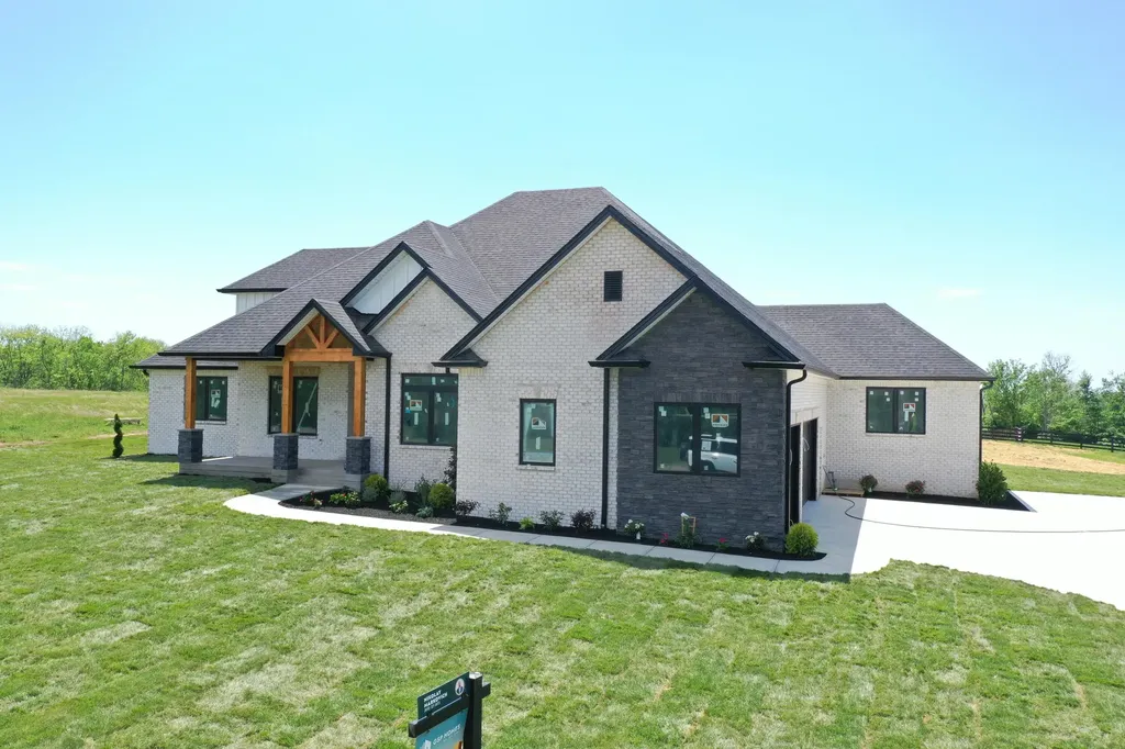 235 Grandview Trail Wilmore KY 40390