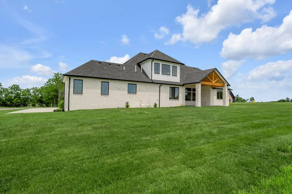 235 Grandview Trail Wilmore KY 40390