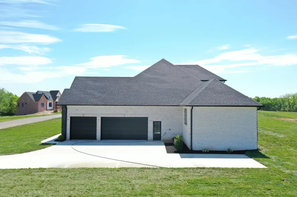 235 Grandview Trail Wilmore KY 40390
