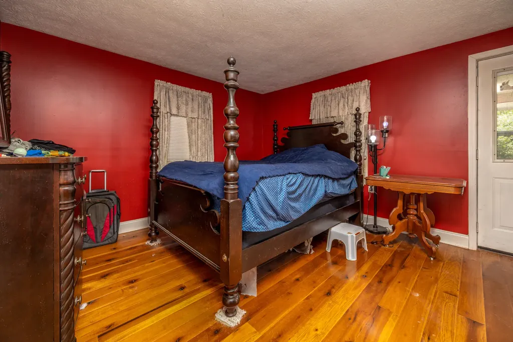9466 Spencer Pike Mt Sterling KY 40353