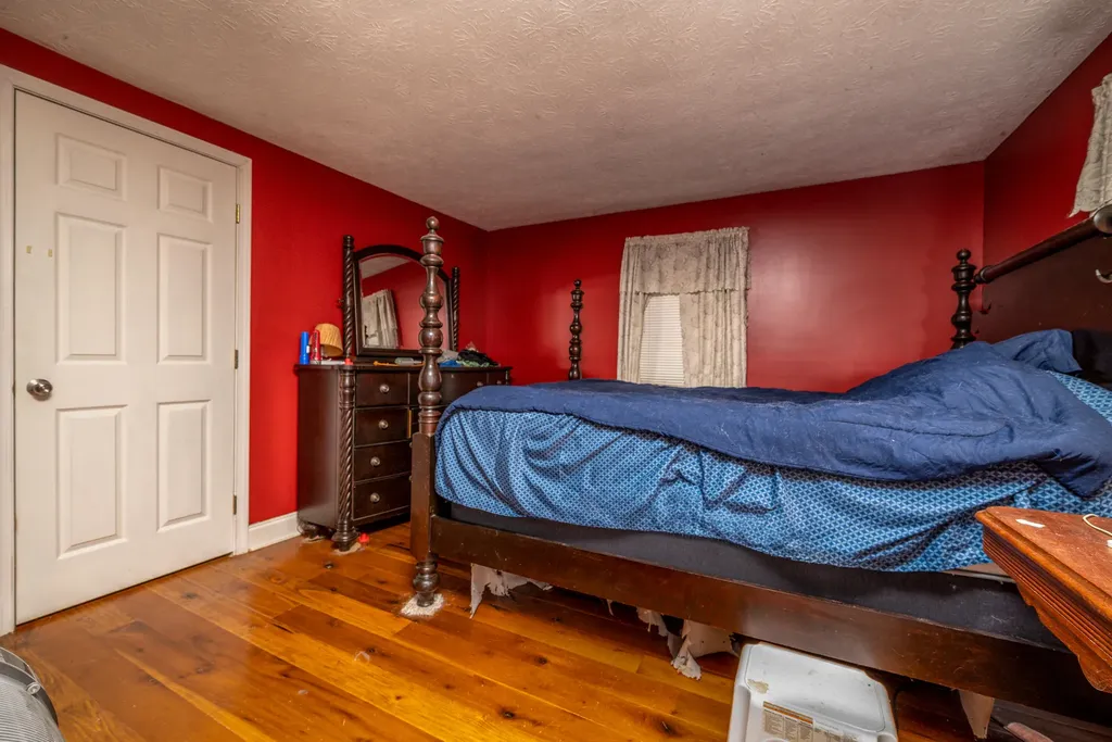 9466 Spencer Pike Mt Sterling KY 40353