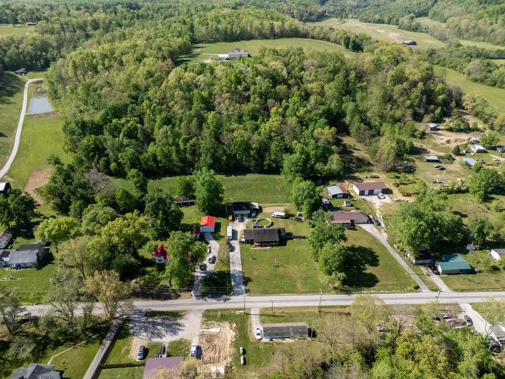 9466 Spencer Pike Mt Sterling KY 40353
