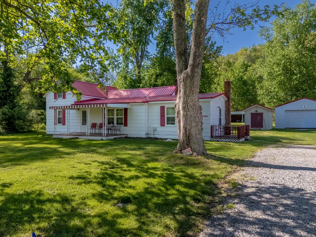 9466 Spencer Pike Mt Sterling KY 40353