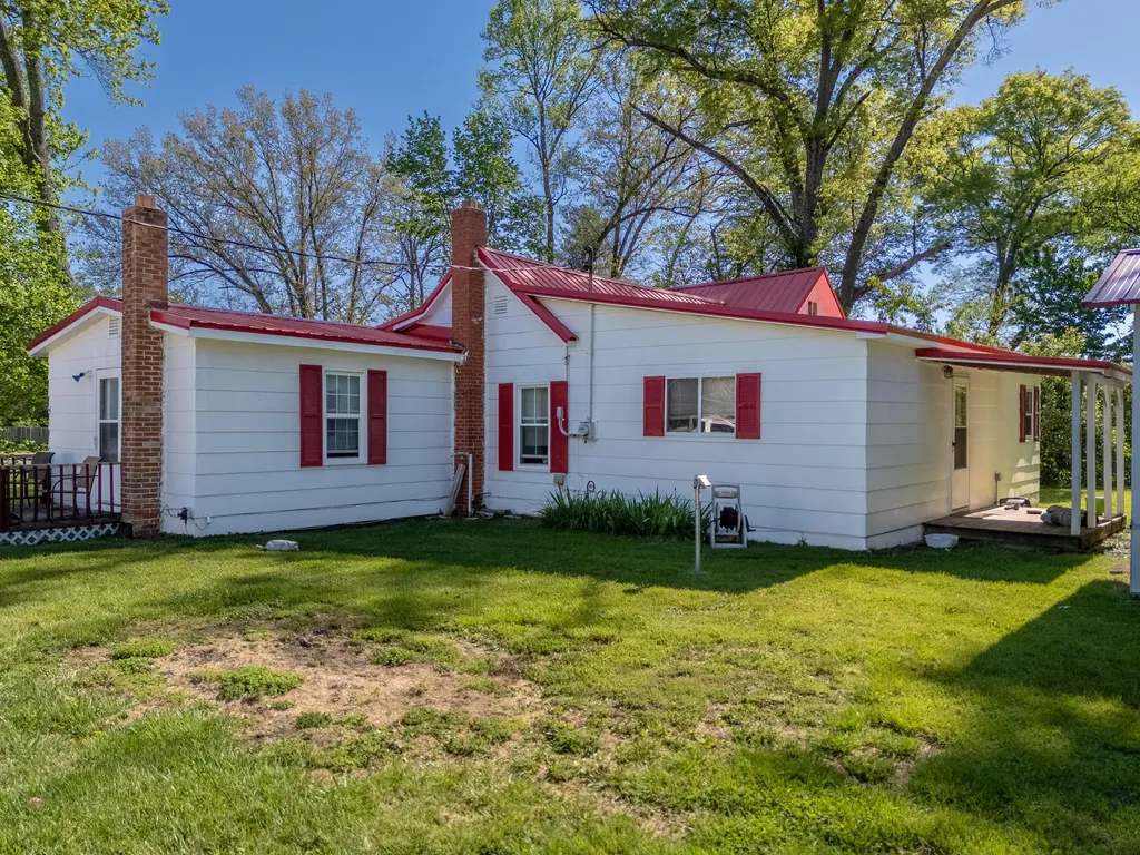 9466 Spencer Pike Mt Sterling KY 40353