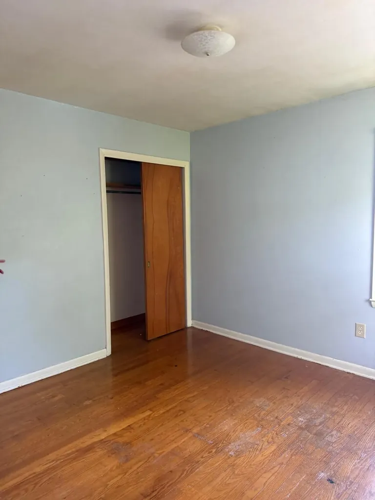 208 Gale Drive Lancaster KY 40444