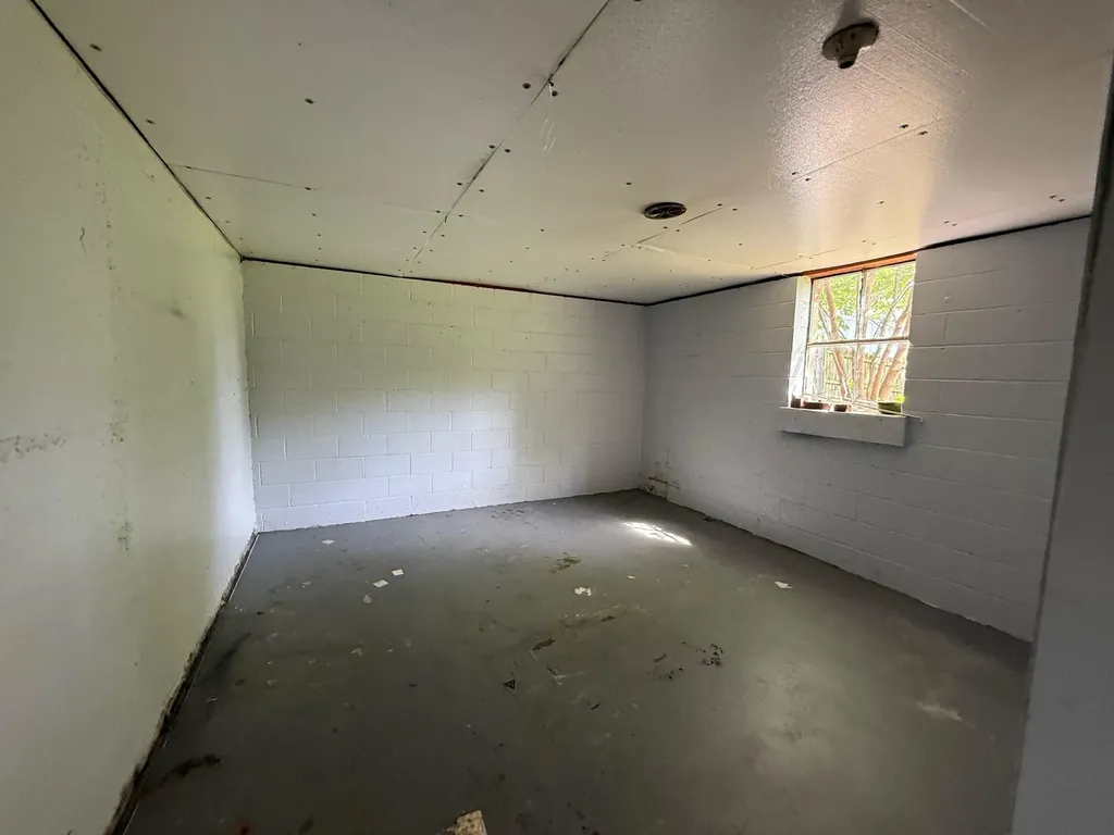 208 Gale Drive Lancaster KY 40444