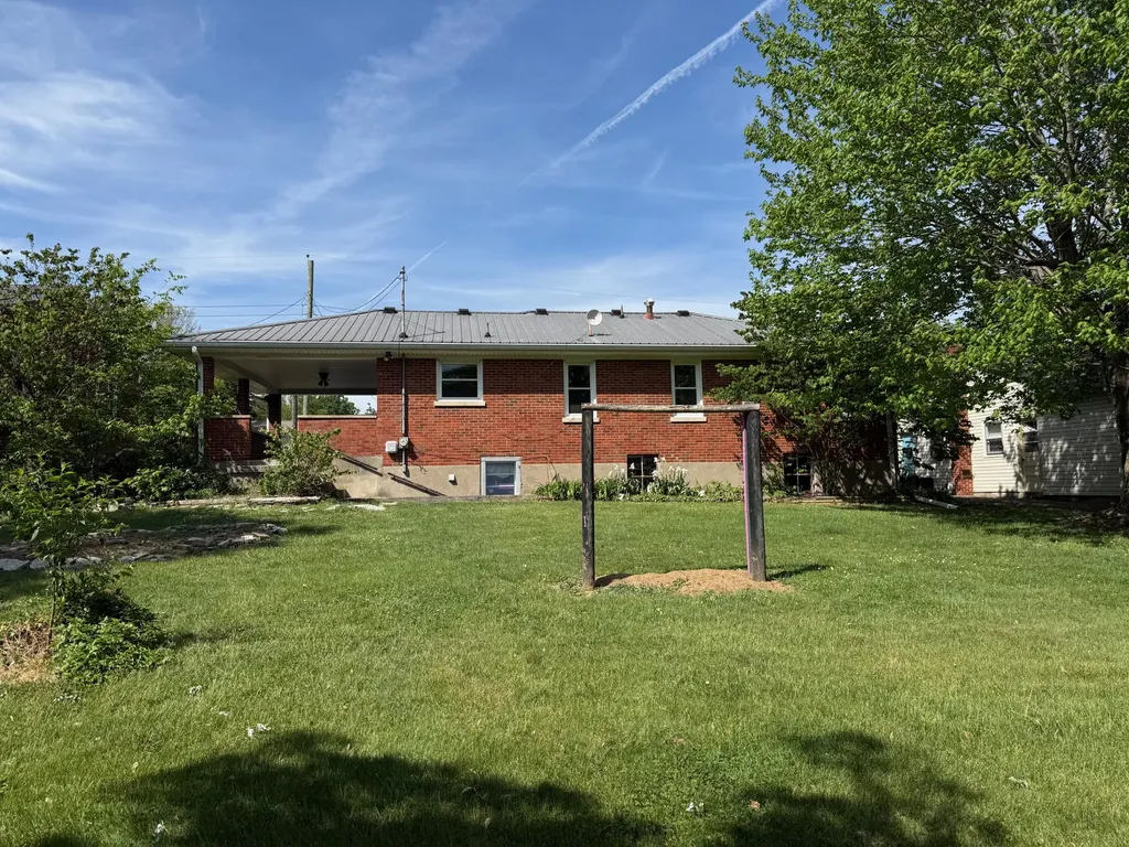 208 Gale Drive Lancaster KY 40444